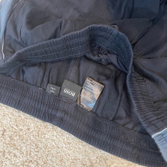 Men’s Hugo Boss Lounger Pants - Picture 2 of 3